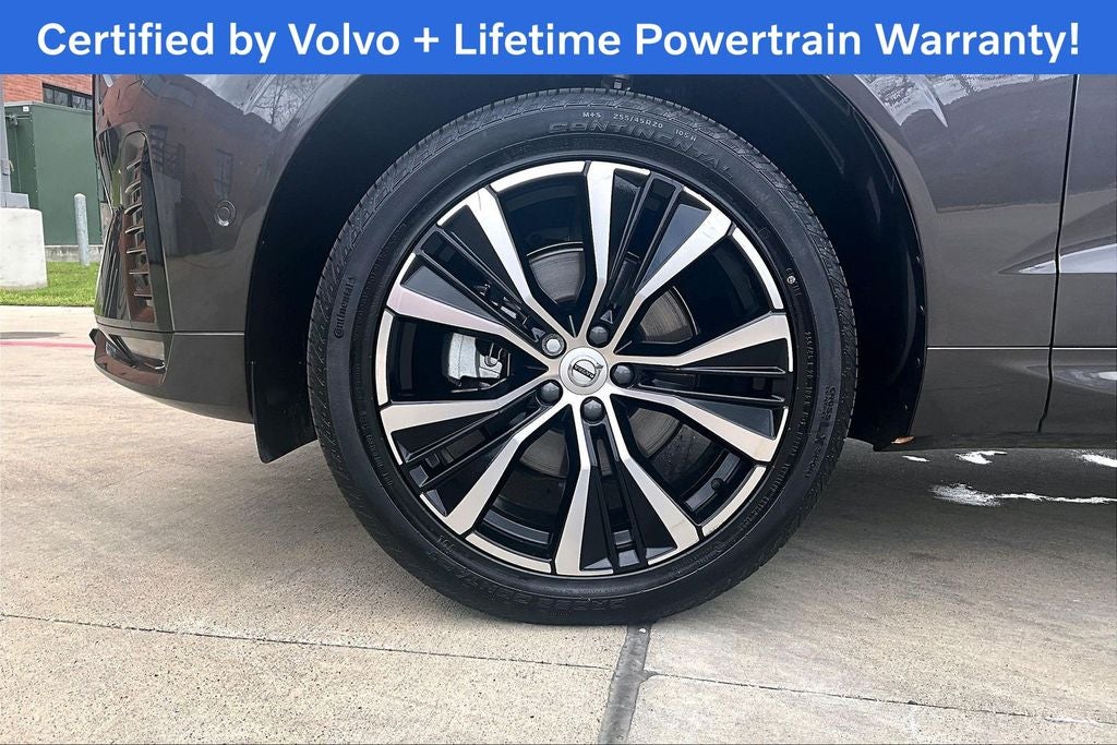 2025 Volvo XC60 B5 Plus