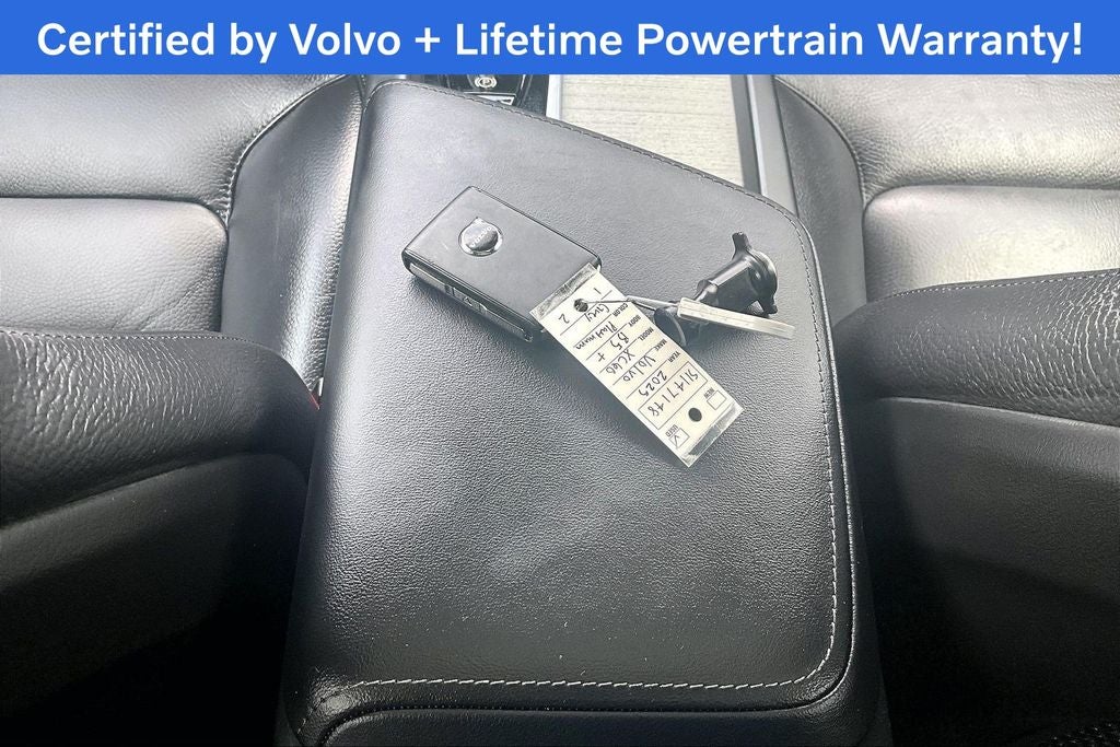 2025 Volvo XC60 B5 Plus