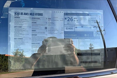 2026 Volvo XC60 B5 Plus