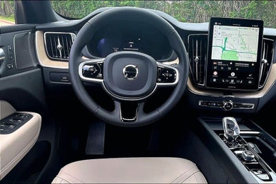 2026 Volvo XC60 B5 Plus