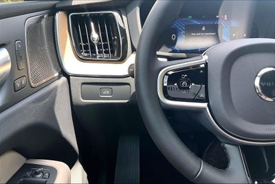 2026 Volvo XC60 B5 Plus