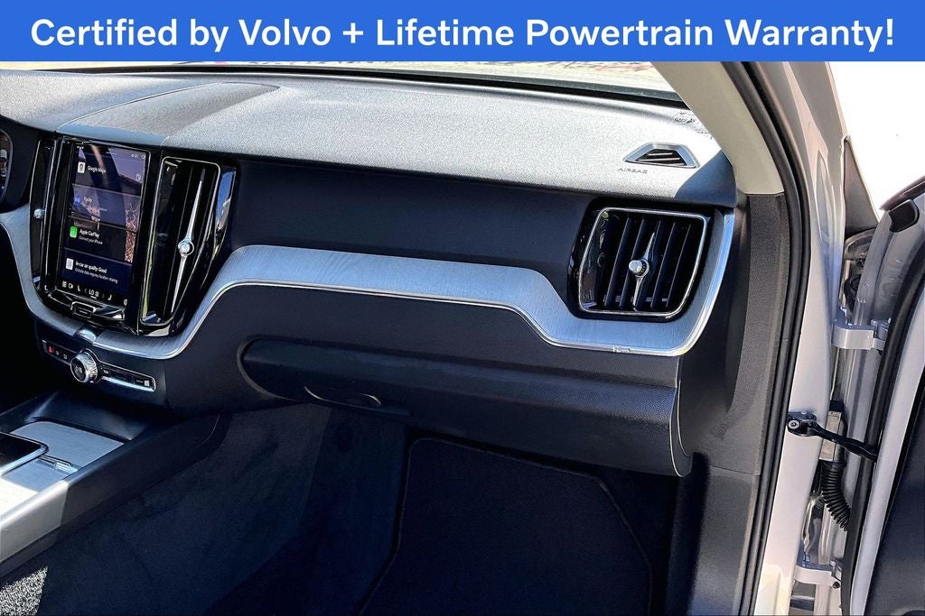 2025 Volvo XC60 B5 Plus