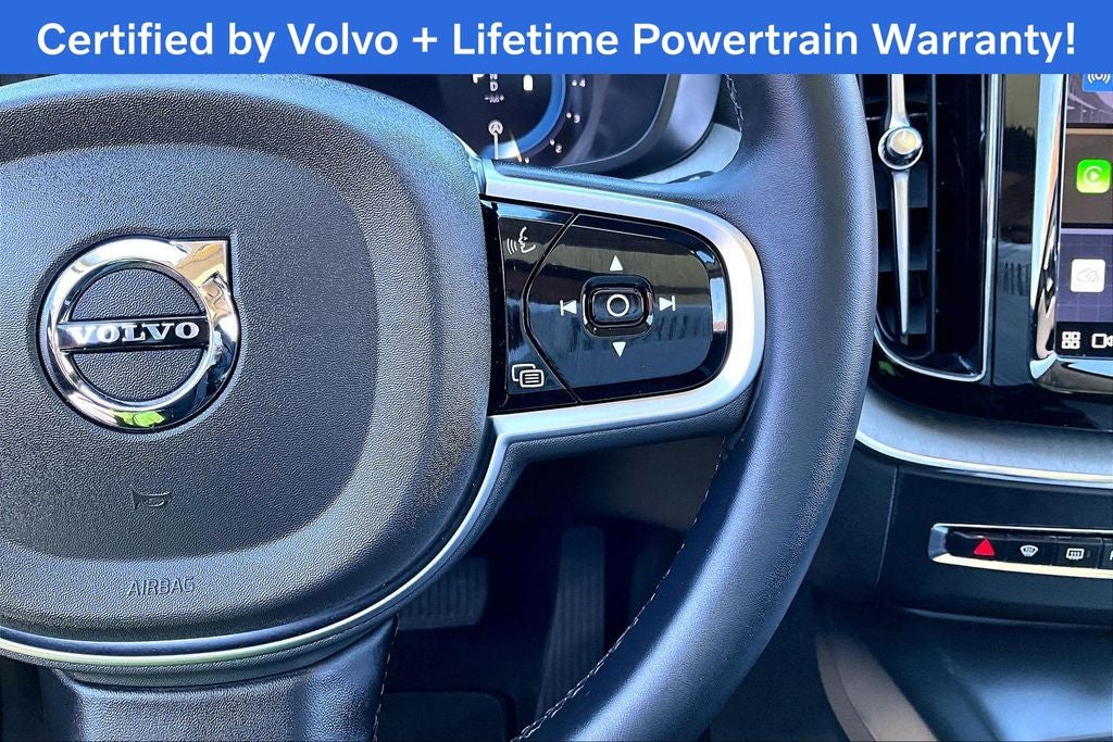 2025 Volvo XC60 B5 Plus