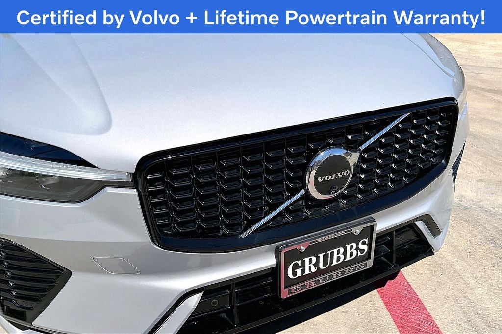 2025 Volvo XC60 B5 Plus