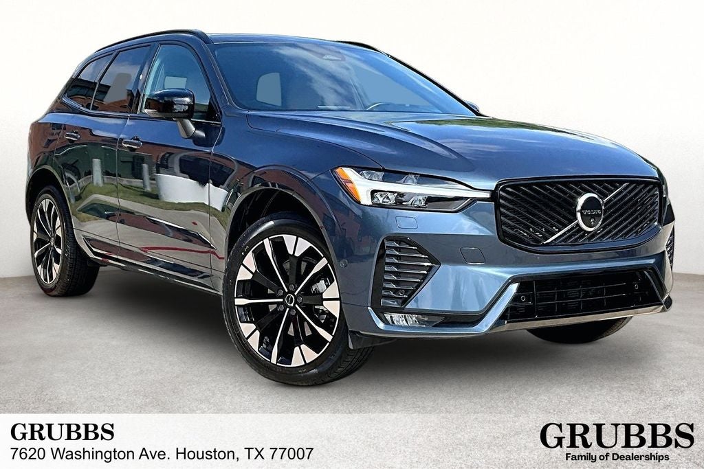 2026 Volvo XC60 B5 Plus