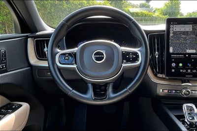 2026 Volvo XC60 B5 Plus