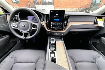 2026 Volvo XC60 B5 Plus