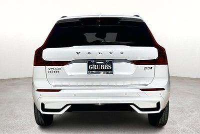 2026 Volvo XC60 B5 Plus