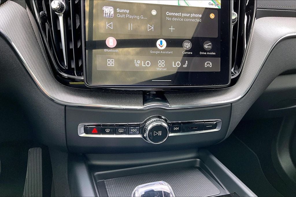 2026 Volvo XC60 B5 Ultra Black Edition