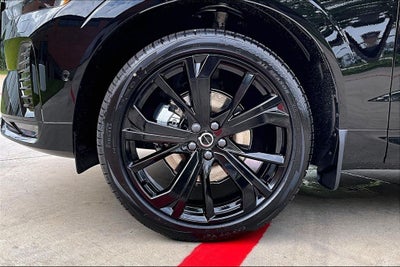 2026 Volvo XC60 B5 Ultra Black Edition