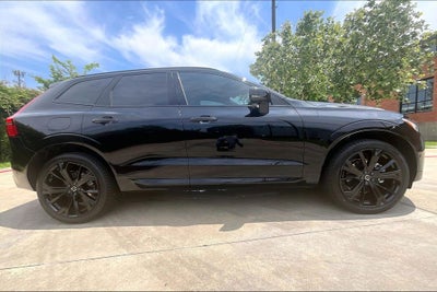 2026 Volvo XC60 B5 Ultra Black Edition