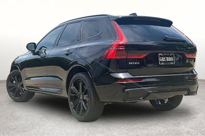 2026 Volvo XC60 B5 Ultra Black Edition