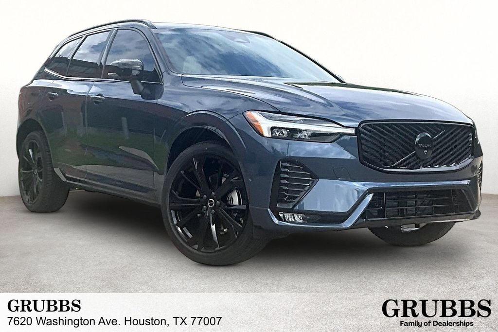 2026 Volvo XC60 B5 Ultra Black Edition