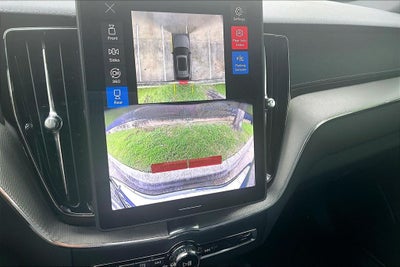 2026 Volvo XC60 B5 Ultra Black Edition