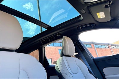 2026 Volvo XC60 B5 Core