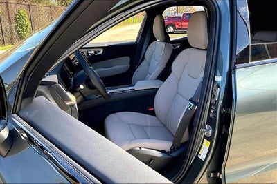 2026 Volvo XC60 B5 Core