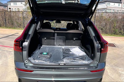 2026 Volvo XC60 B5 Core