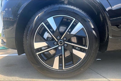 2026 Volvo XC60 B5 Core