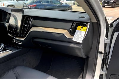 2026 Volvo XC60 B5 Core