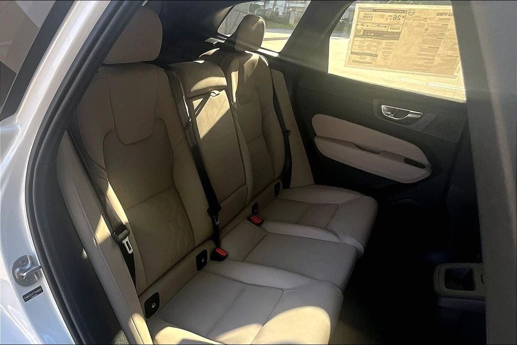 2026 Volvo XC60 B5 Core