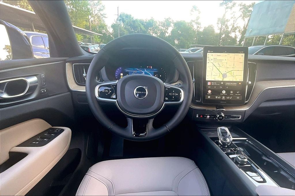 2026 Volvo XC60 B5 Core