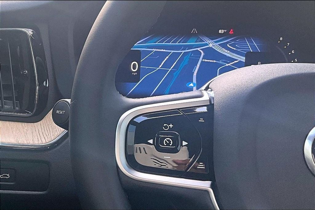 2026 Volvo XC60 B5 Core