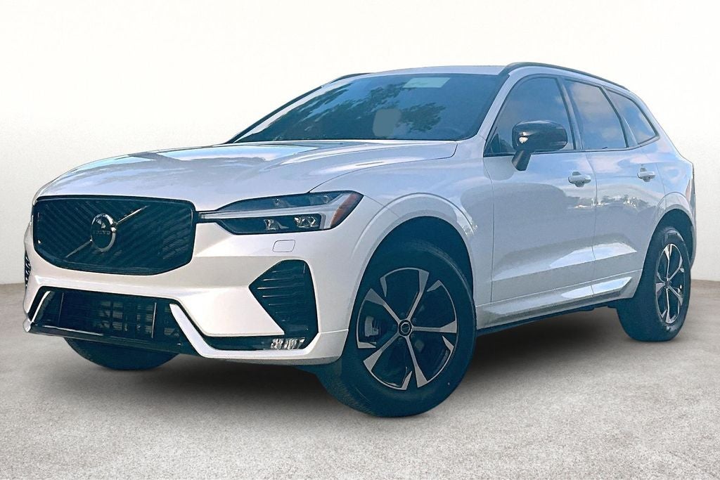 2026 Volvo XC60 B5 Core