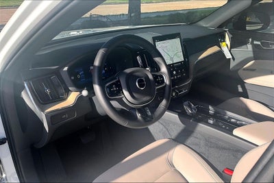 2026 Volvo XC60 B5 Core