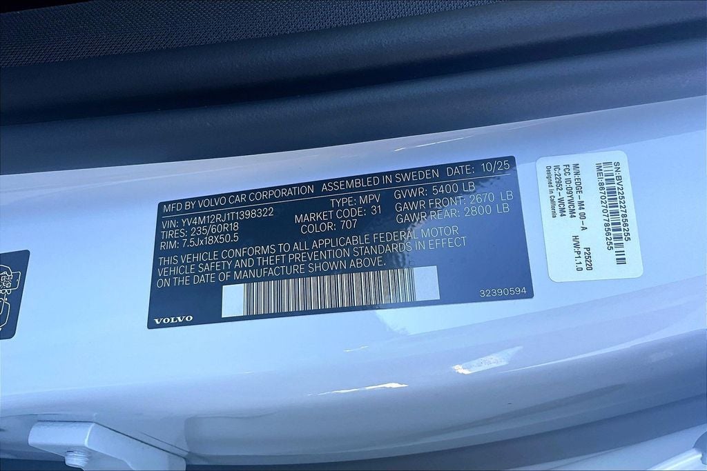 2026 Volvo XC60 B5 Core