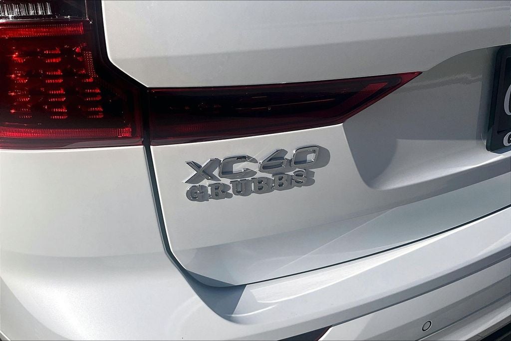 2026 Volvo XC60 B5 Core