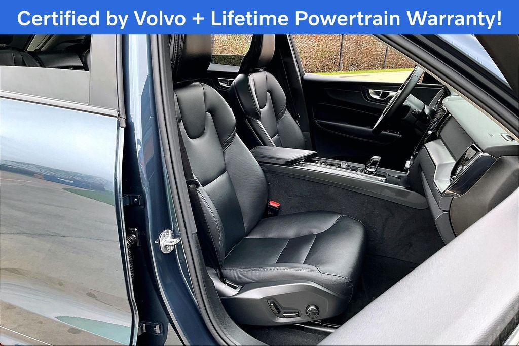 2025 Volvo XC60 B5 Core