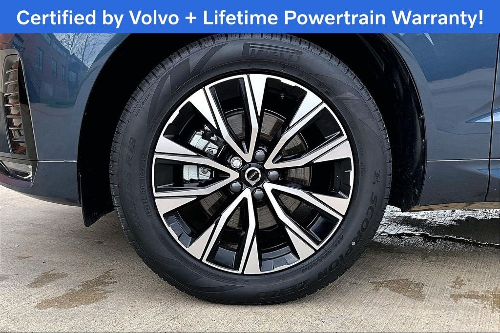 2025 Volvo XC60 B5 Core