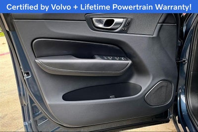 2025 Volvo XC60 B5 Core