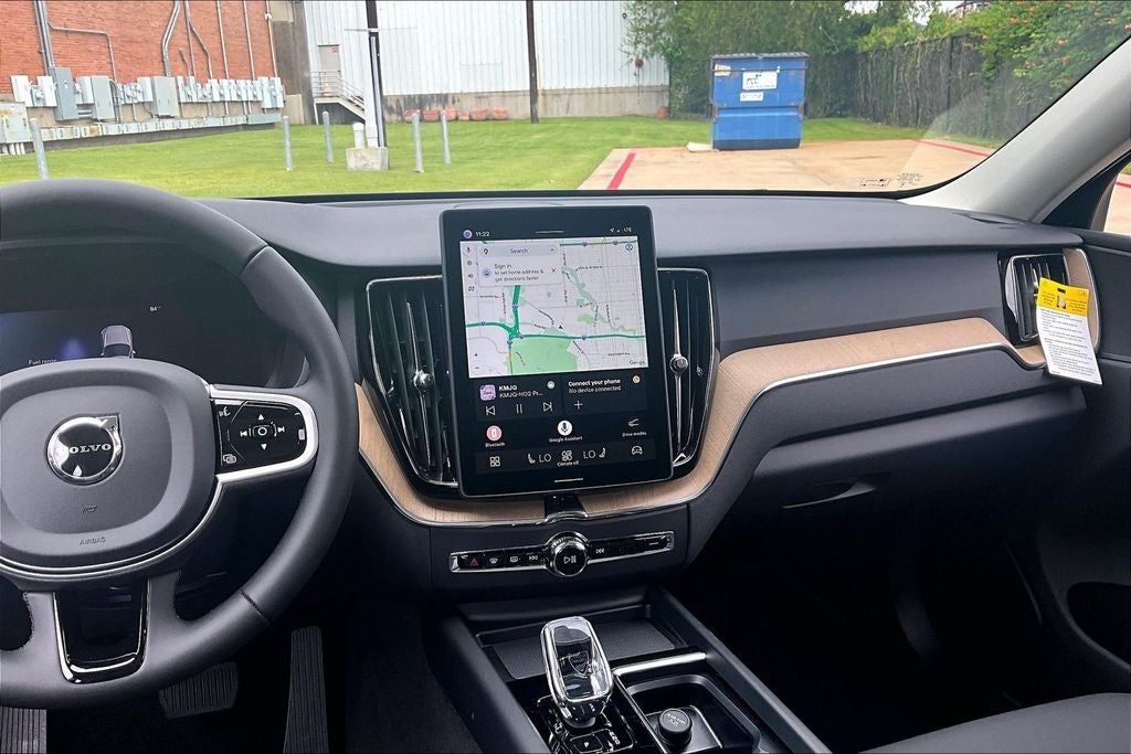 2026 Volvo XC60 B5 Core