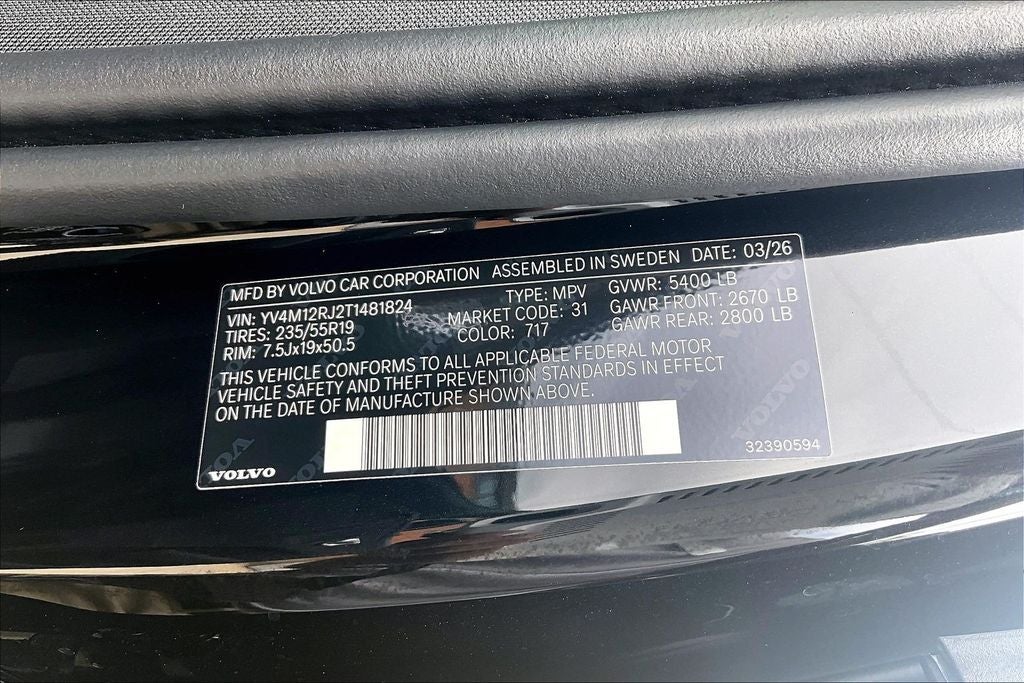 2026 Volvo XC60 B5 Core