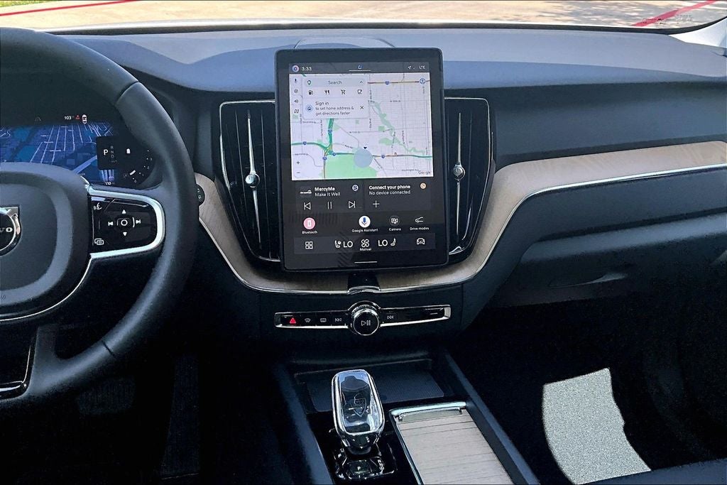 2026 Volvo XC60 B5 Core