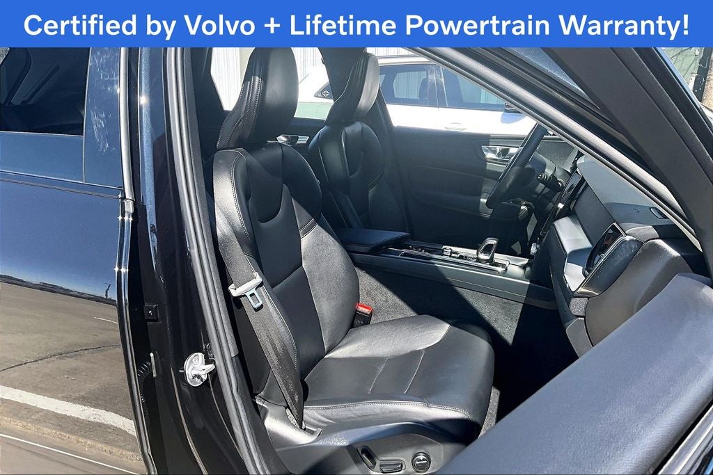 2025 Volvo XC60 B5 Core