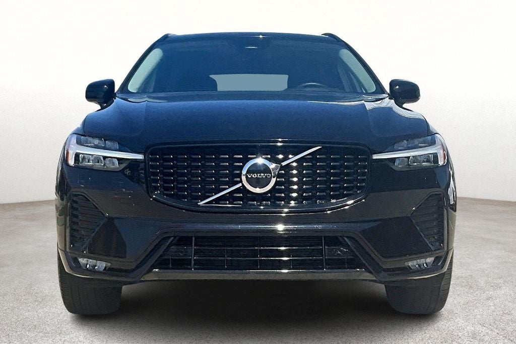 2025 Volvo XC60 B5 Core