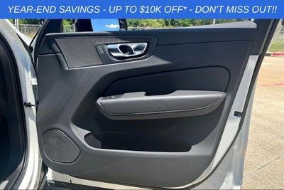 2025 Volvo XC60 B5 Core