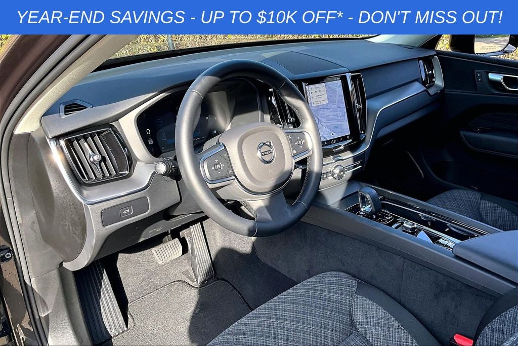 2025 Volvo XC60 B5 Core