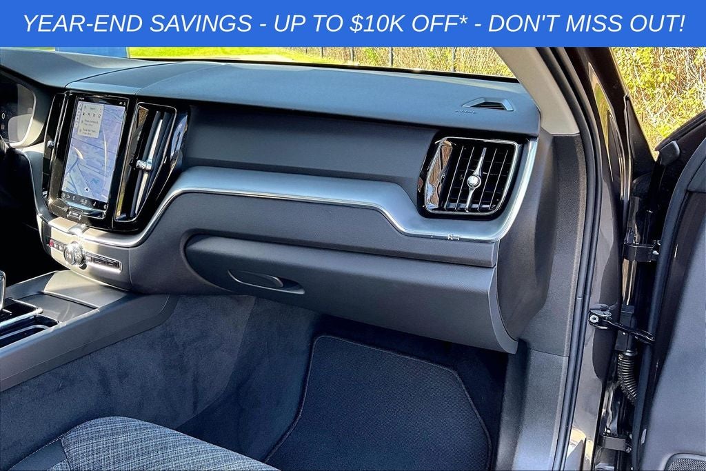 2025 Volvo XC60 B5 Core