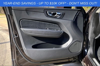 2025 Volvo XC60 B5 Core