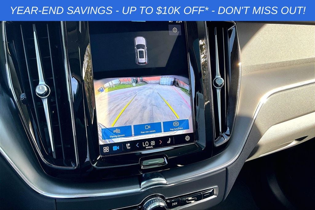 2025 Volvo XC60 B5 Core