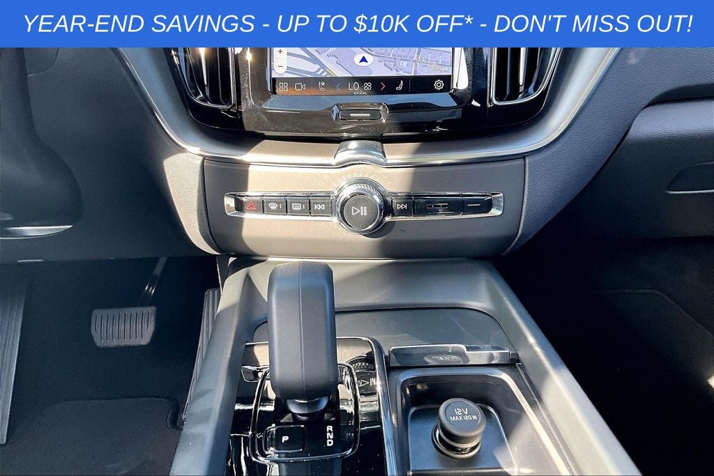 2025 Volvo XC60 B5 Core