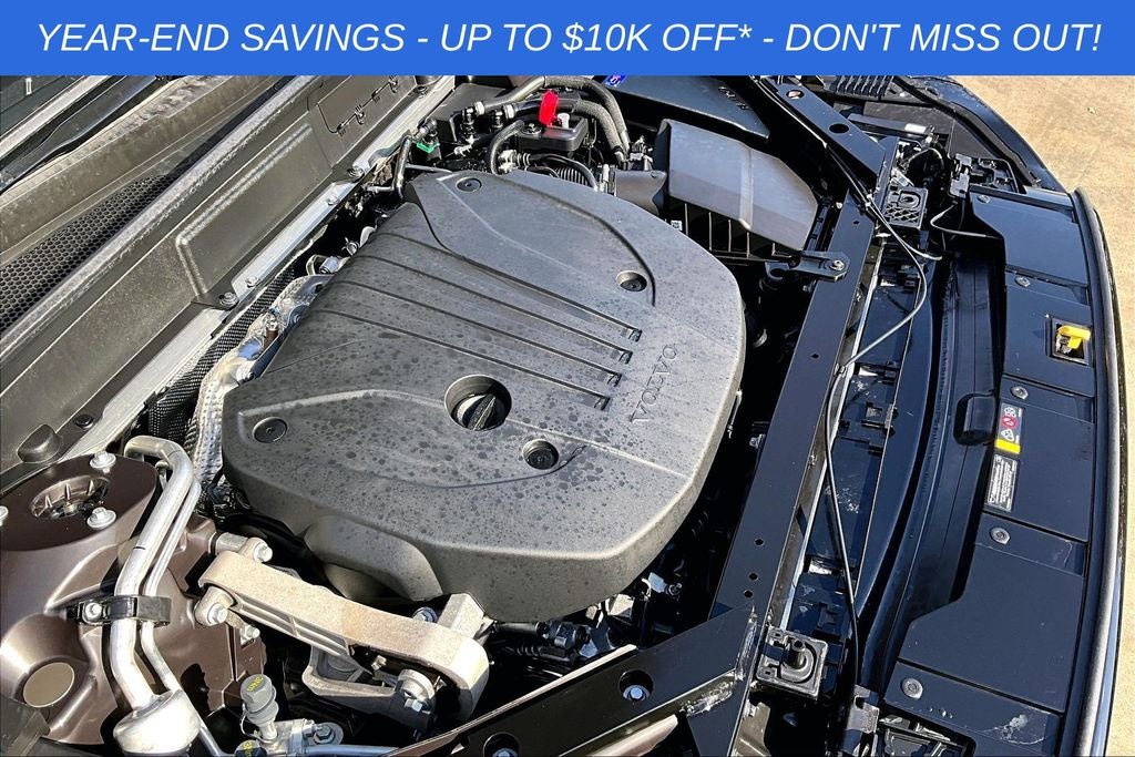 2025 Volvo XC60 B5 Core