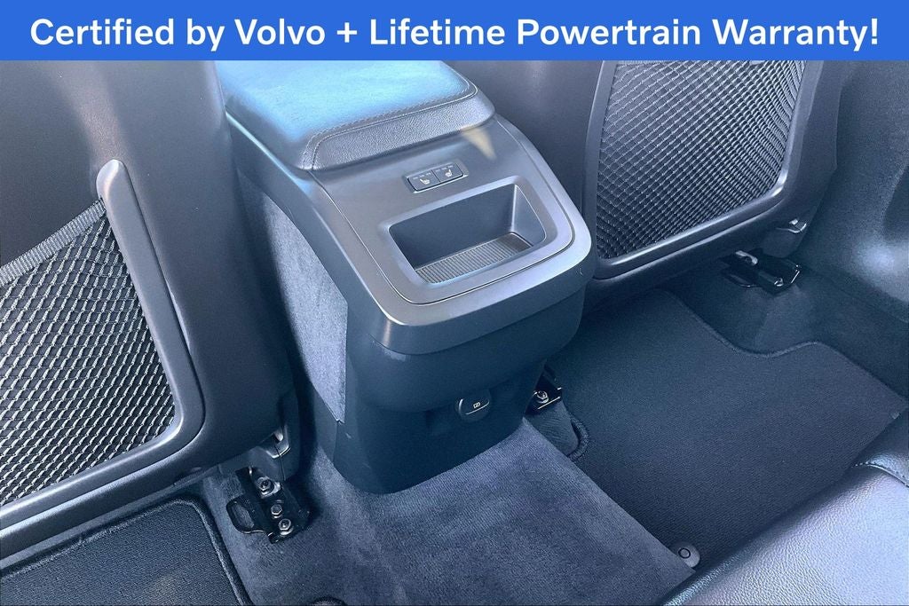 2025 Volvo XC60 B5 Core