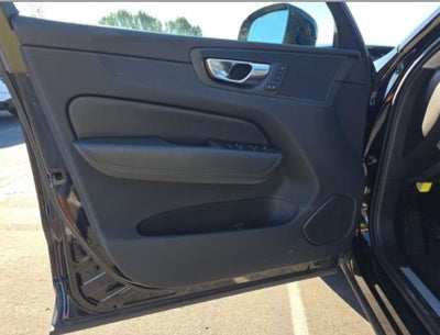 2025 Volvo XC60 B5 Core