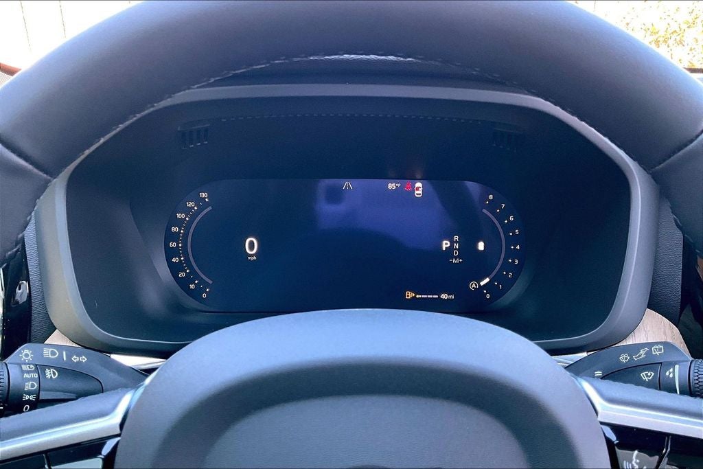 2026 Volvo XC60 B5 Core