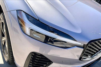 2026 Volvo XC60 B5 Core