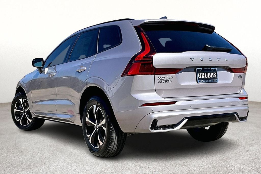 2026 Volvo XC60 B5 Core